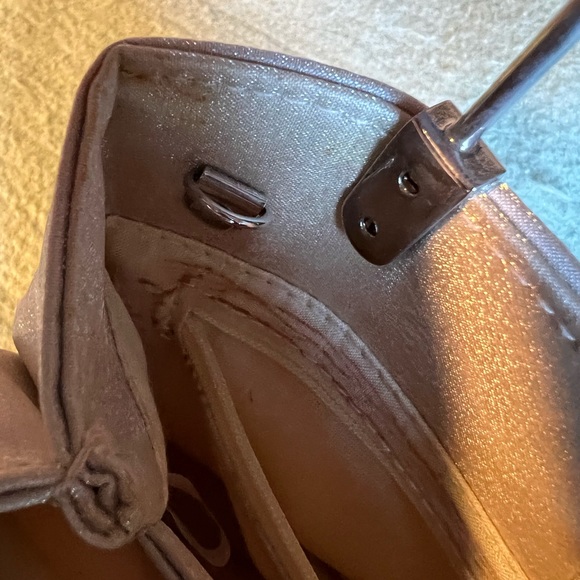 Soft champagne colored cocktail handbag with metal hardware - Picture 11 of 12
